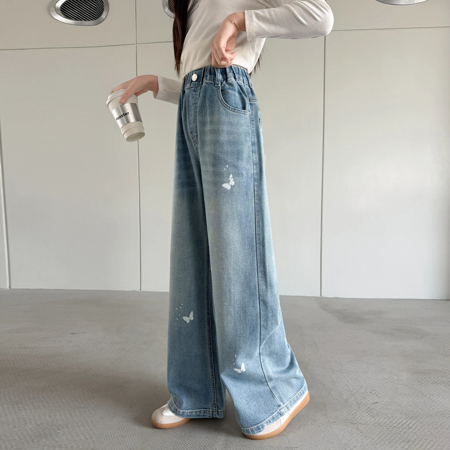 여아 청바지 꽃무늬 나비 와이드 레그 팬츠 2026 봄 가을 신상 패션 스트레이트 팬츠 아동용