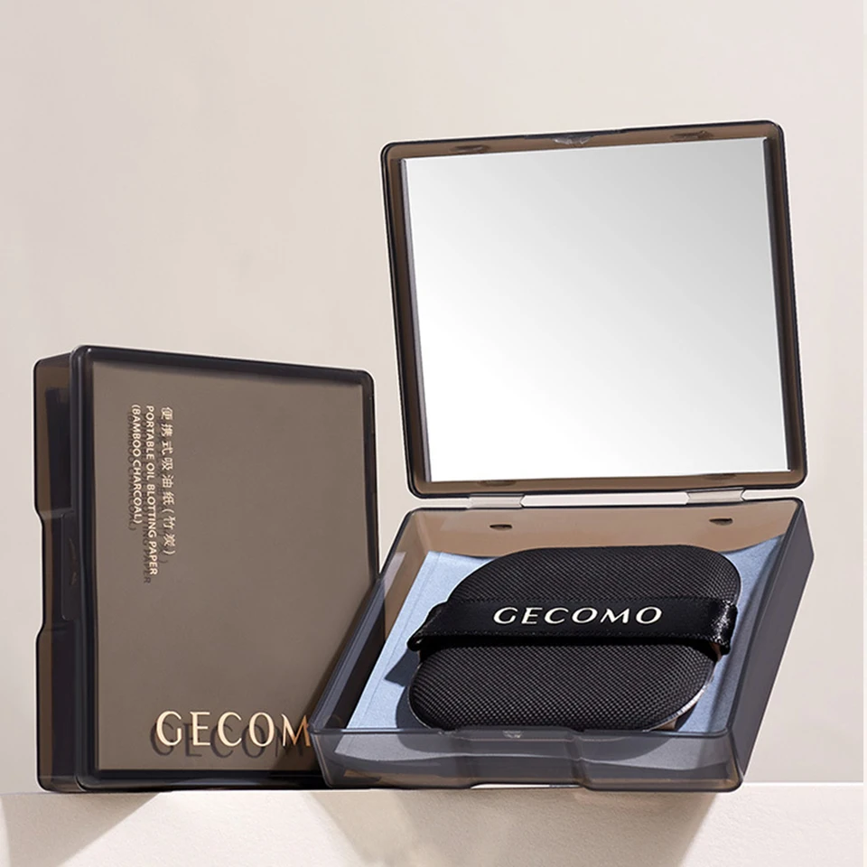 Bamboo Charcoal Oil Blotting Sheets with Case