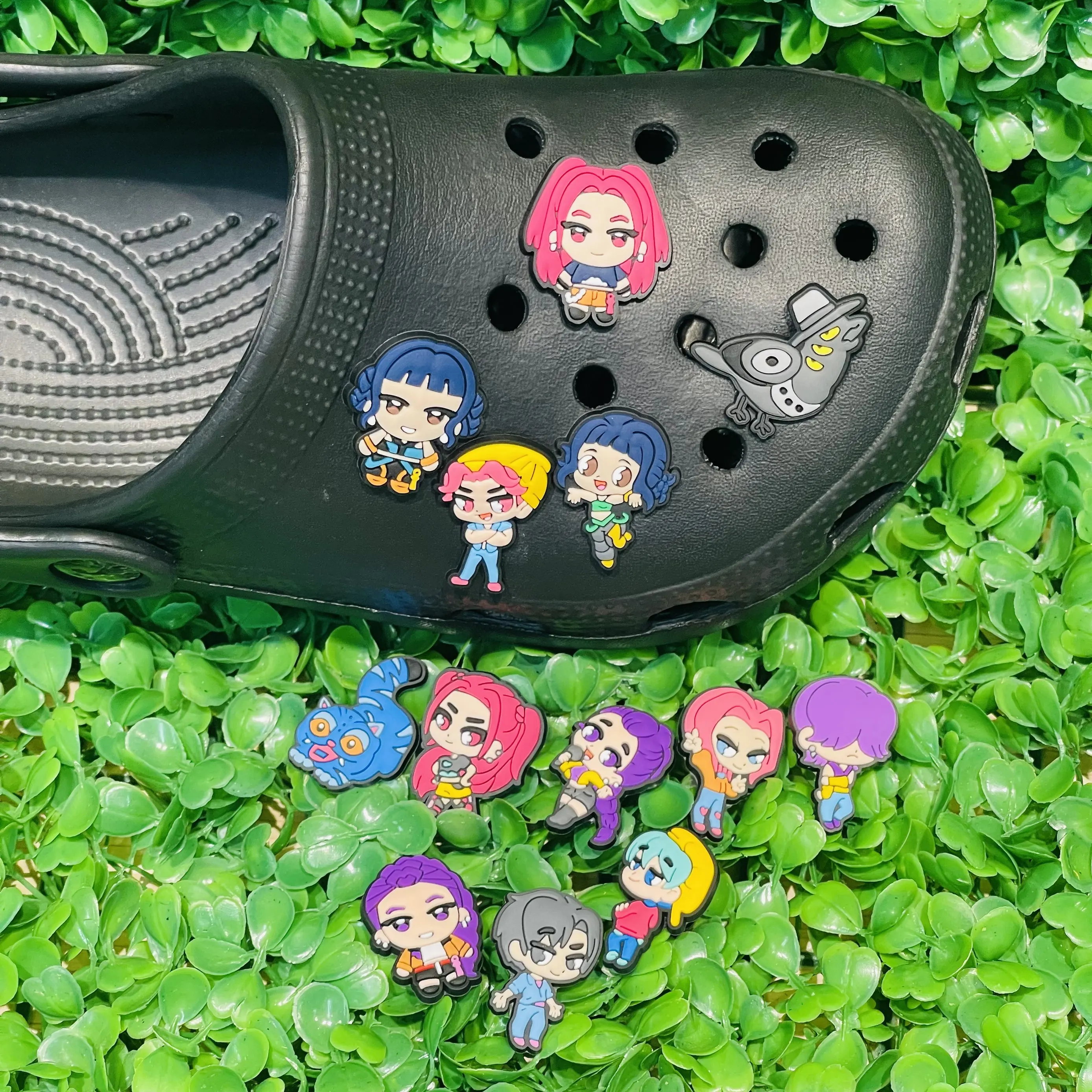 13-100Pcs PVC Garden Shoes Charms Movie Character Slipper Button Accessories for Children