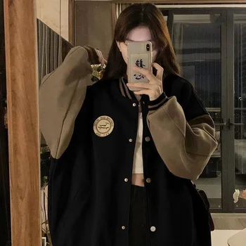 Lazy Style Baseball Jacket for Women in Autumn and Spring, Plush and Thickened Retro Loose Fitting Cardigan Sweater, in Fashion