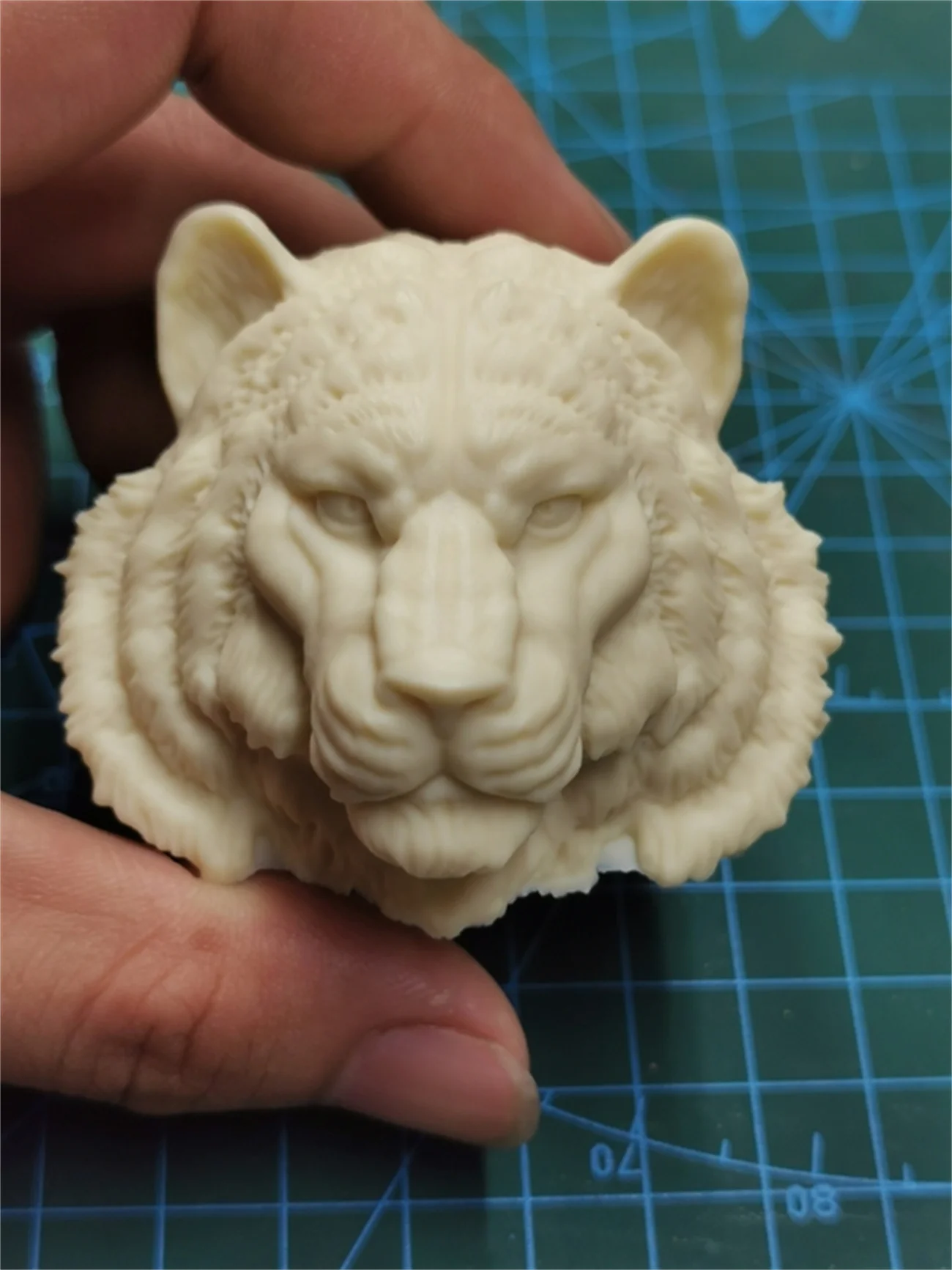 

Tiger Tiger Pet DOll Angry Animal Soldier Male Head Carving For 12 Inch Action Figure Model