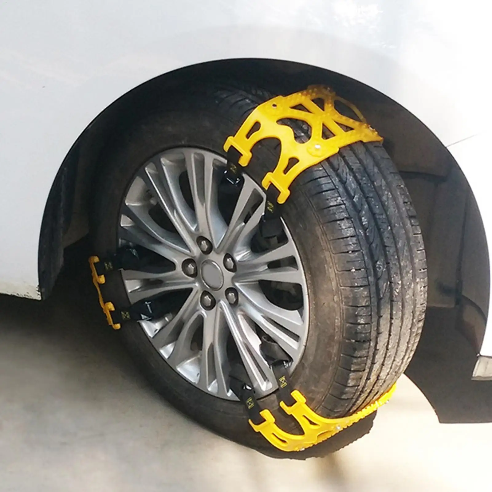 TireSnowChainsVehicleTireSnowChainsAnti-SkidColdWeatherVehicleDrivingSafetyEquipmentForOutdoorCommutingRock-AliExpress