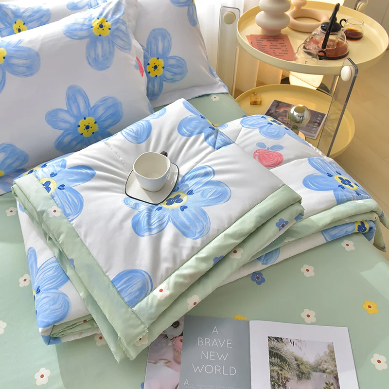 Summer Quilt Set Skin-friendly Summer Cool Quilt Set or 1 Pcs Quilts Comfortable Breathable Air Condition Comforter Lightweight Summer Blanket