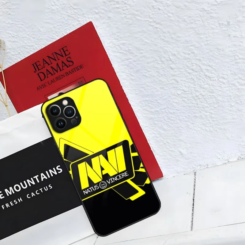 Фото Чехол для телефона Natus Vincere Navi для IPhone 15 14 Pro 13 12 11 Mini XR Max 8 7 6 Plus SE 2020, стеклянный дизайнерский чехол №4