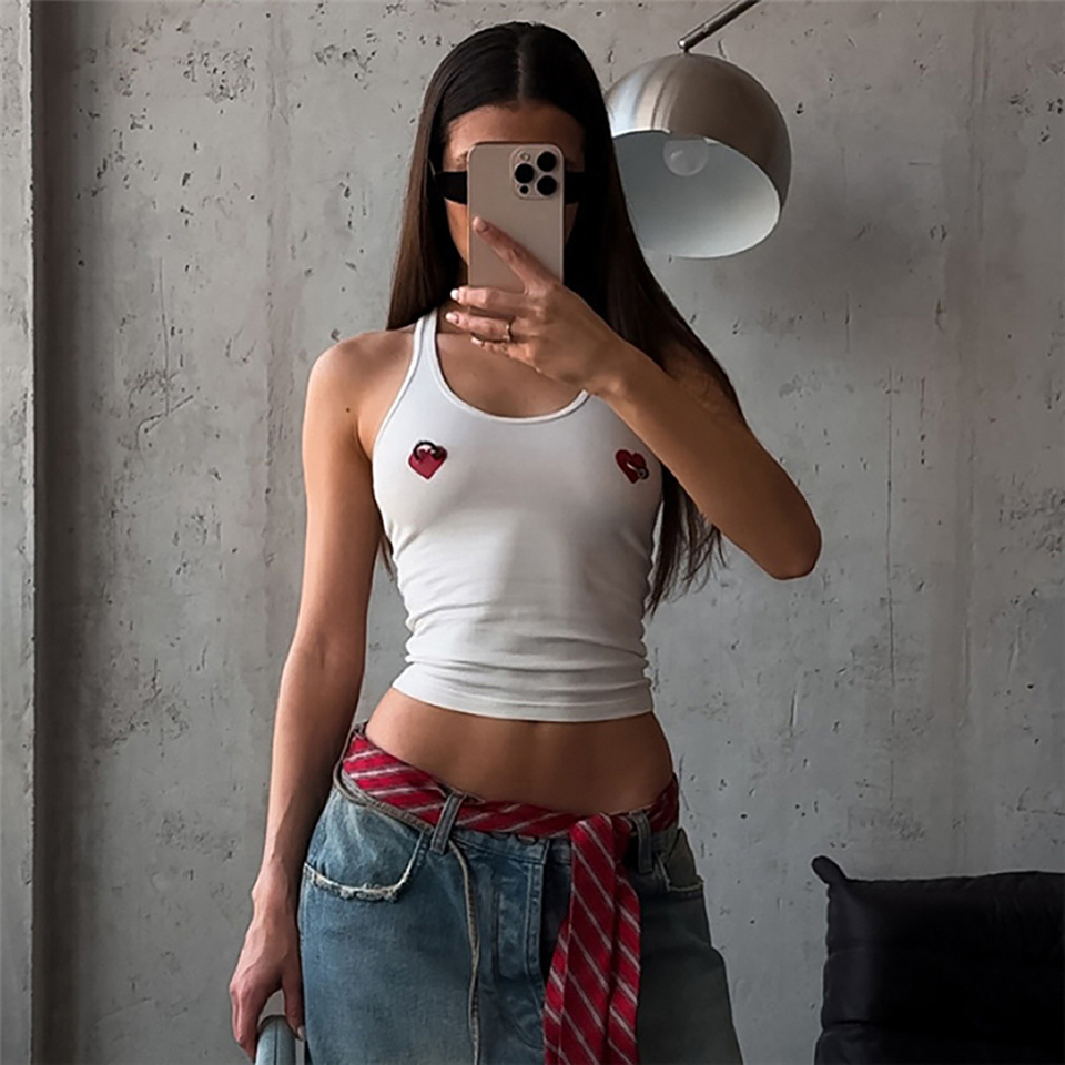  Summer new women's simple casual style U-neck sleeveless heart printed slim fit vest top