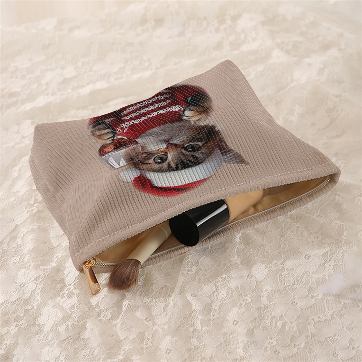 1 Christmas themed corduroy makeup bag, lightweight zipper makeup storage box, multifunctional bag with lining