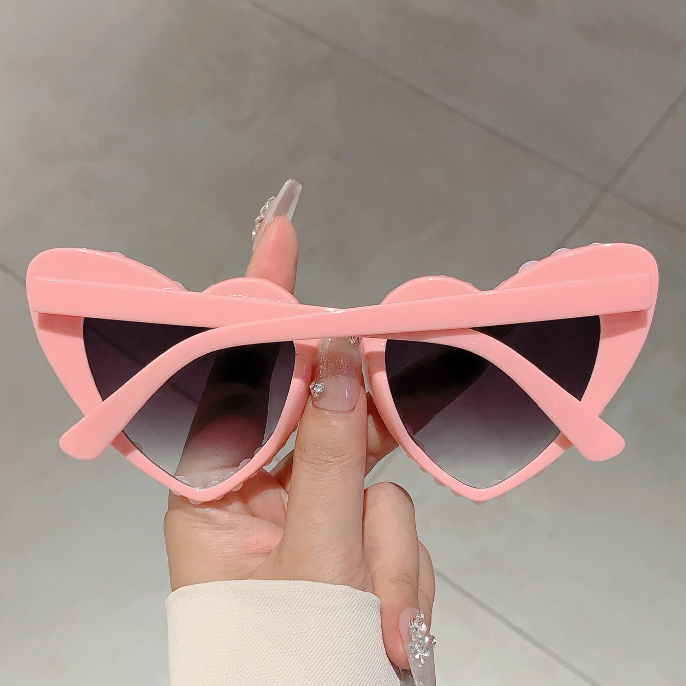 KAMMPT Stilvolle Herz-Designer-Sonnenbrille, weiße Perle, Bonbonfarben, Dekor, Sonnenbrille, Modemarke, rosa Strand-Sonnenbrille für Damen – Detail 11