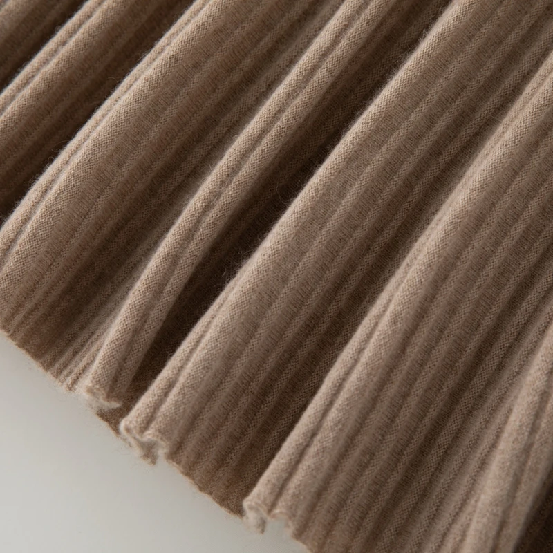 Luxury Cashmere Skirt Color Detail
