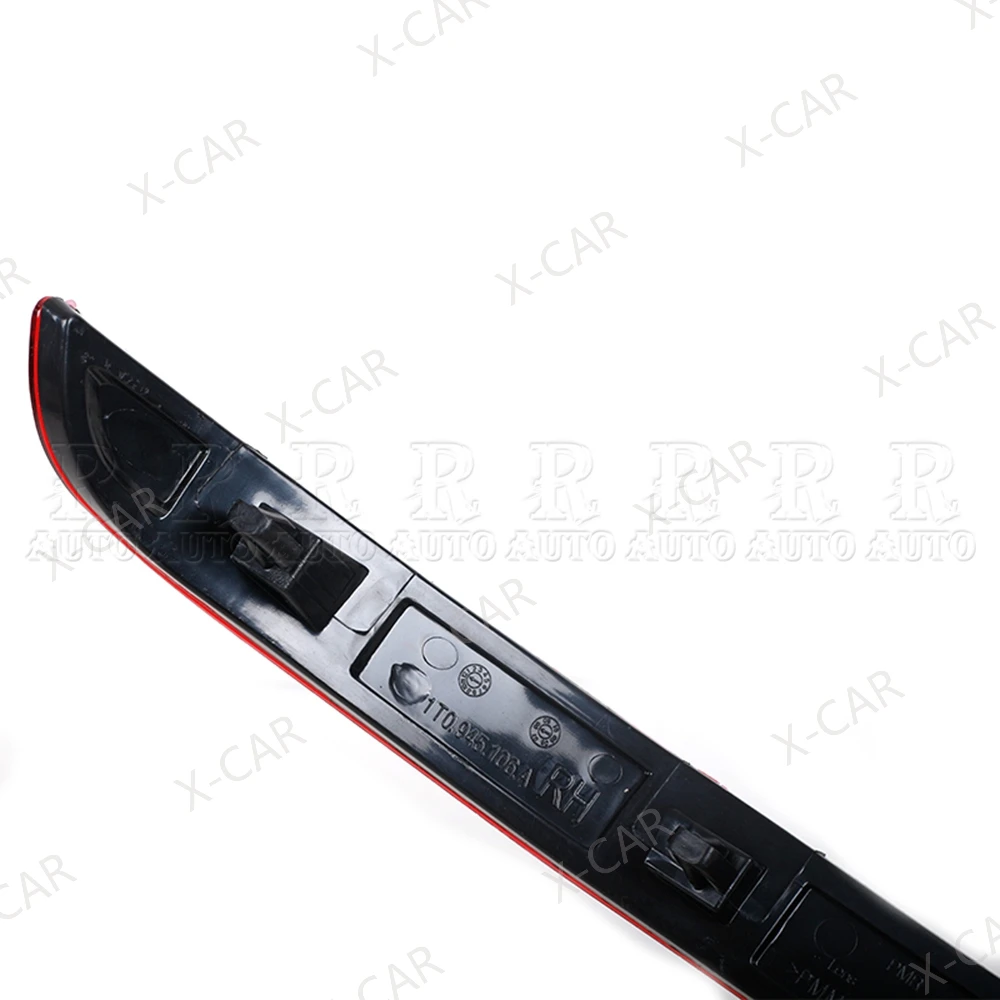 X-CAR Rear Bumper Reflector Brake Lamp in Red