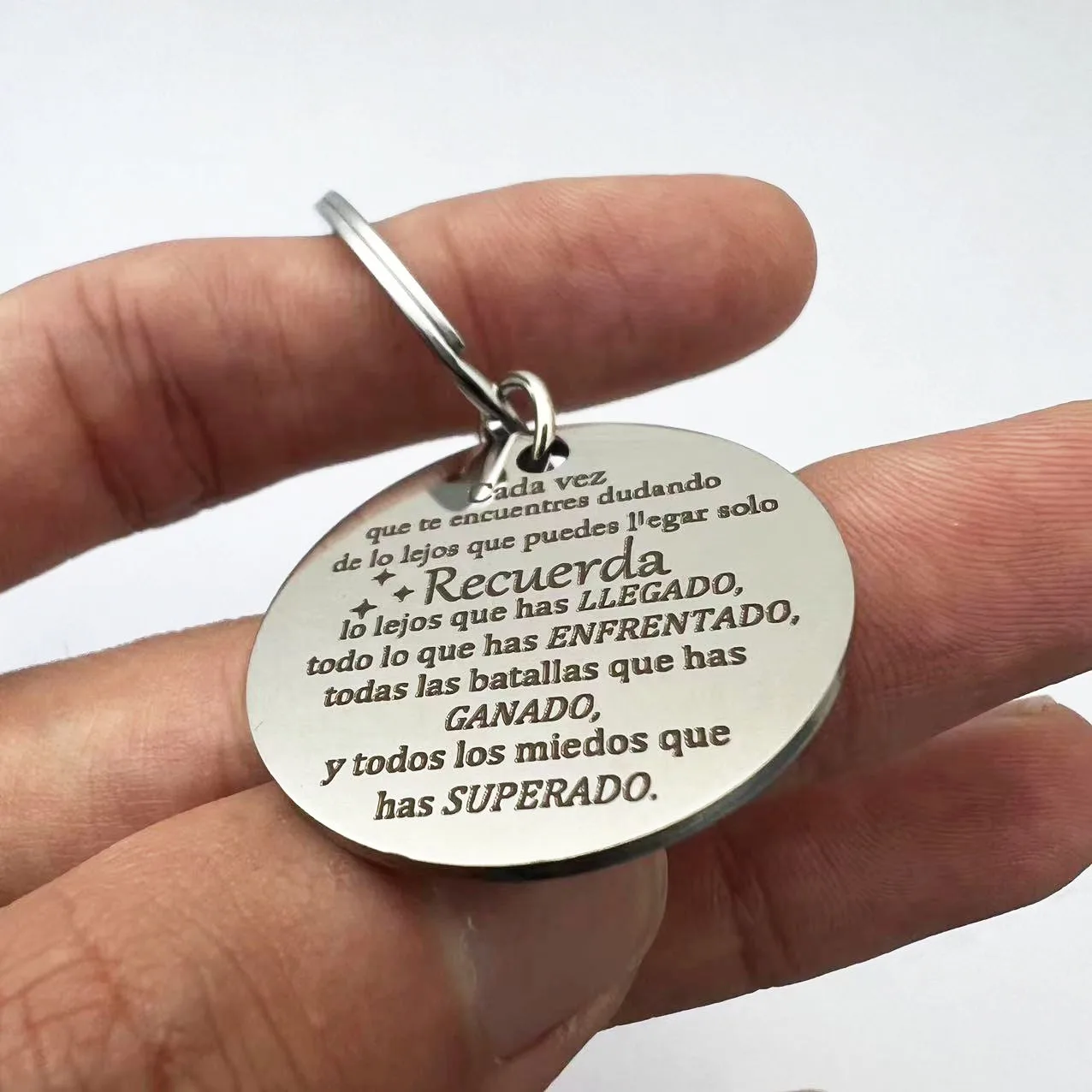 

1PC Inspirational Keychain For Women Men Birthday Graduation Christmas Stainless Steel Key Chain Gifts For Son Daughter