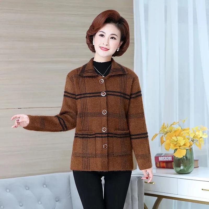 

2023 Mid-Elderly Women's Coat Imitation Mink Velvet Jackert Mother's Autumn Winter Coat Cardigan Sweater Female Padded Sweater