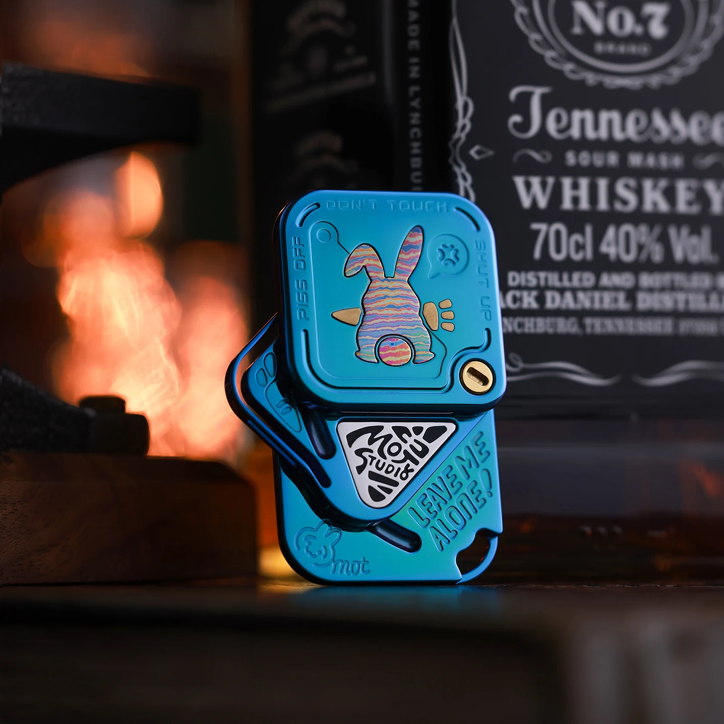 在庫 MOT スナップ不機嫌そうなウサギジルコニウム磁気サイド