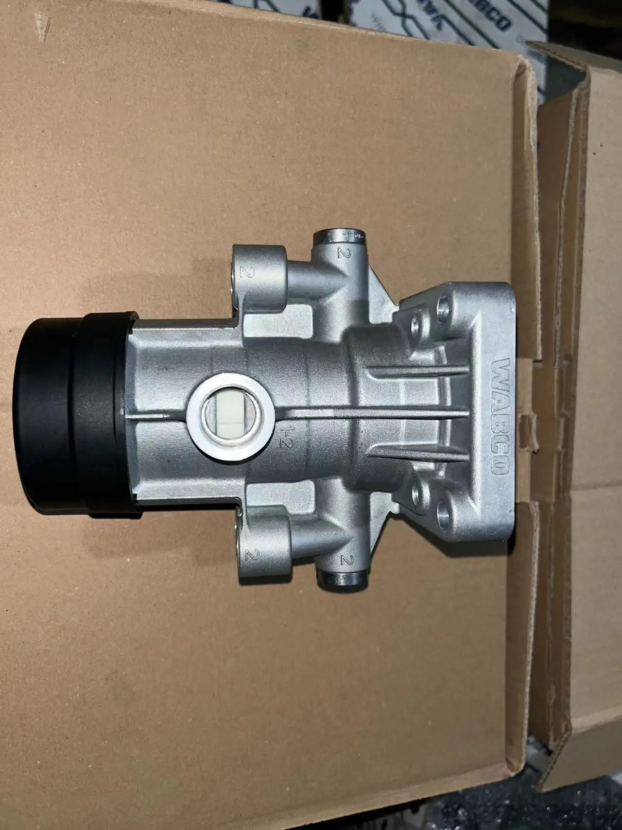 

9710020420 Relay Emergency Valve