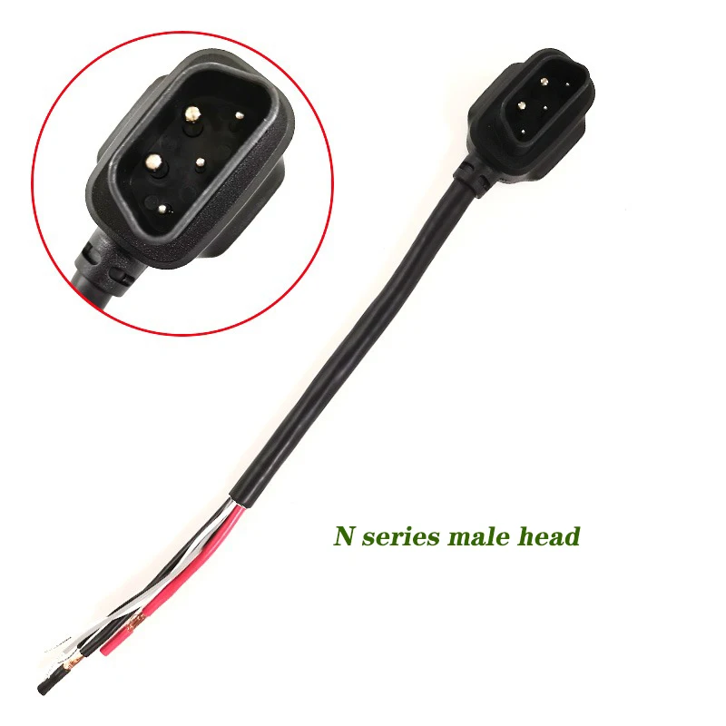 niu scooter carga femea macho tomada de 01