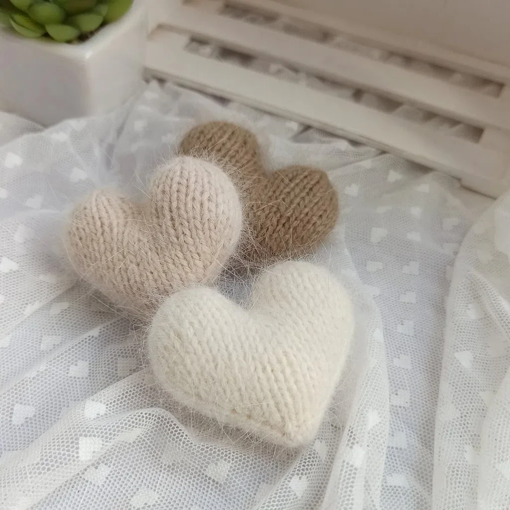 Newborn Photography Props Handmade Knitted Plush Love Heart Prop for Baby Studio Photo Shooting Backdrop Accessories