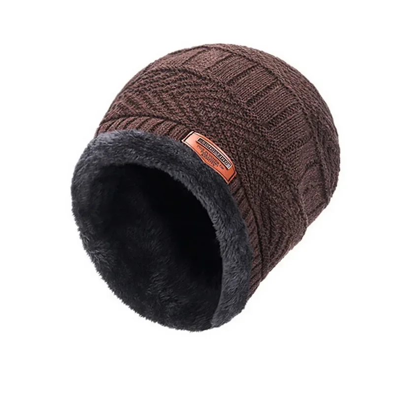 brown hat