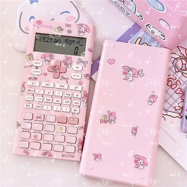 thumbnail image 1 of Pegatina Diy Sanrio My Melody Kuromi Cinnamoroll Calculadora de funciones científicas Calculadora de exámenes de aritmética para estudiantes de la escuela Kawaii, 1 of 5