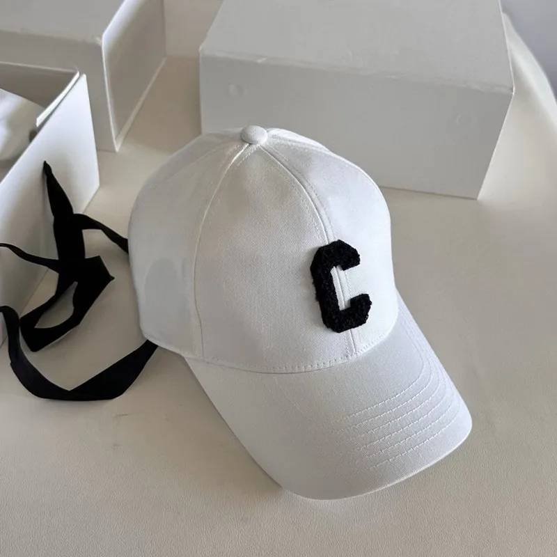 

New Fashionable Caps Men's and Women's Letter C Baseball Hat Cotton High Quality Retro Summer Leisure Sunshade Hat BQ2024