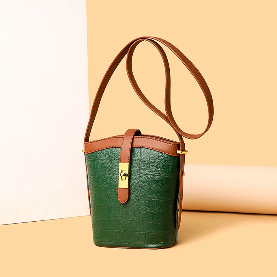 

2022 New Fashion Genuine Leather Small Bucket Shoulder Bag Designer Cowhide Phone Crossbody Bags For Women Purse Handbag Black