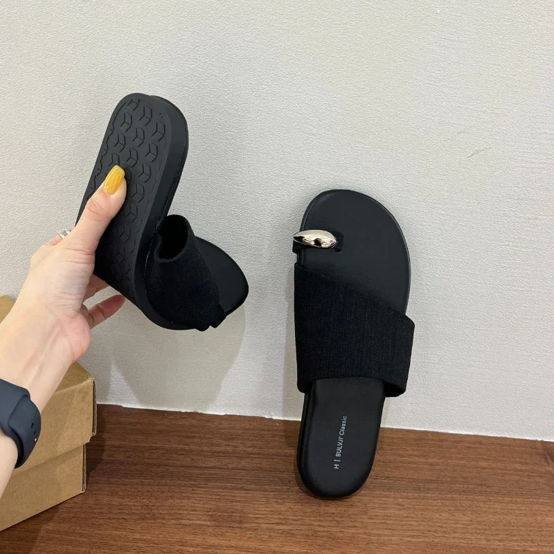 Classic Summer Women Clip-toe Flat Slippers Outdoor Trend Women Causal Slippers Soft Non-slip Ladies Fashion Slip-on Slippers