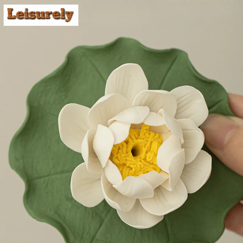 Handcrafted White Lotus Flower Incense Holder Mist Smoking Steamers Incense Burners Aromatherapy Censer Home Supplies Ornaments