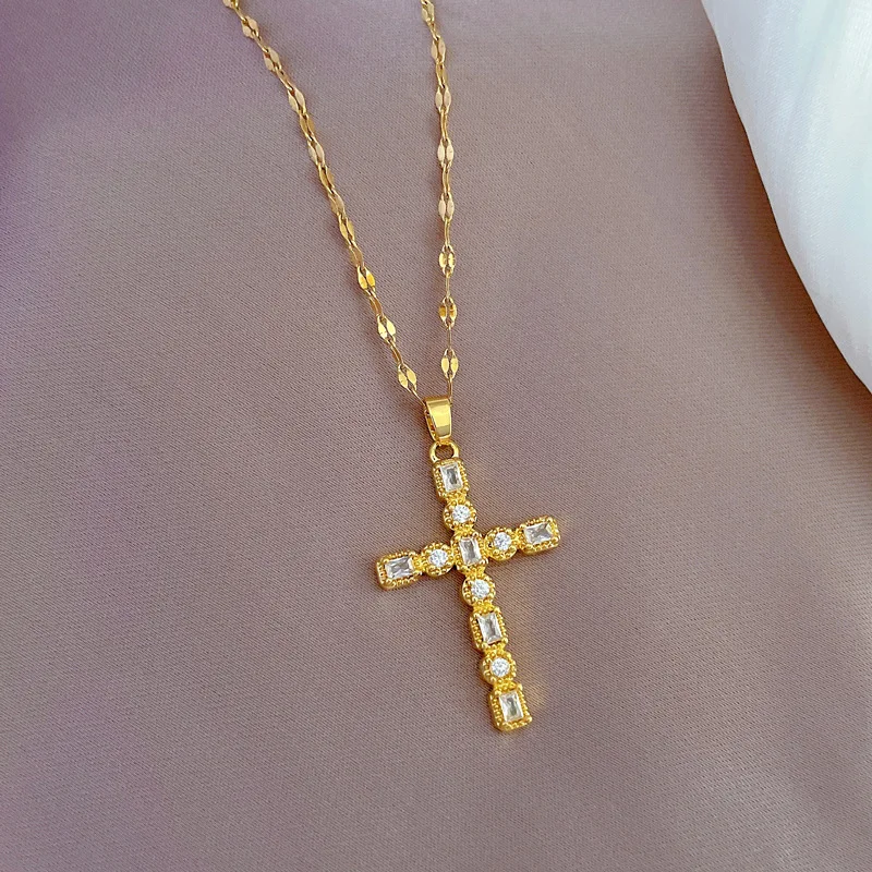 Delicate Luxurious Gold Color Cross Zircon Pendant Necklace For Women 2022  New Fashion Jewelry Gift 18K Gold Plated Copper Alloy