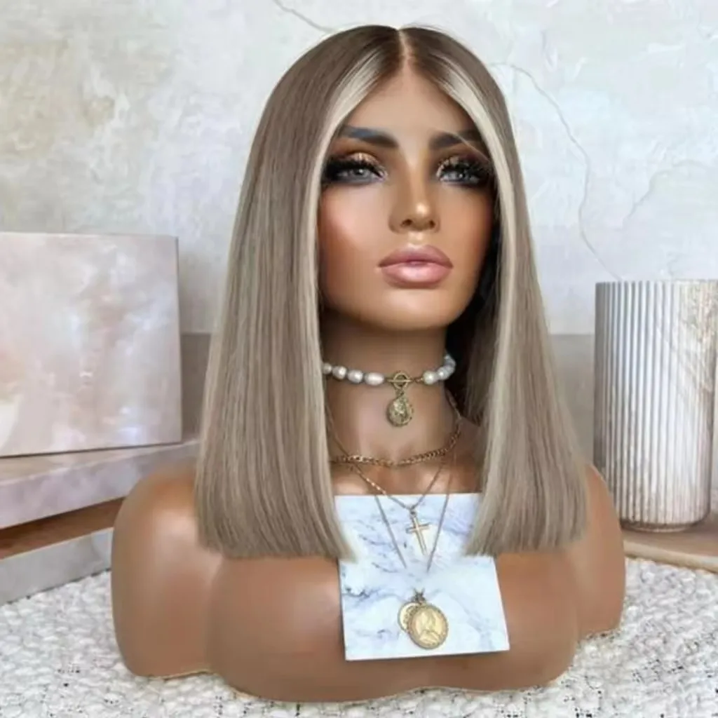 Рисунок 5 - Парик с эффектом омбре пепепельный