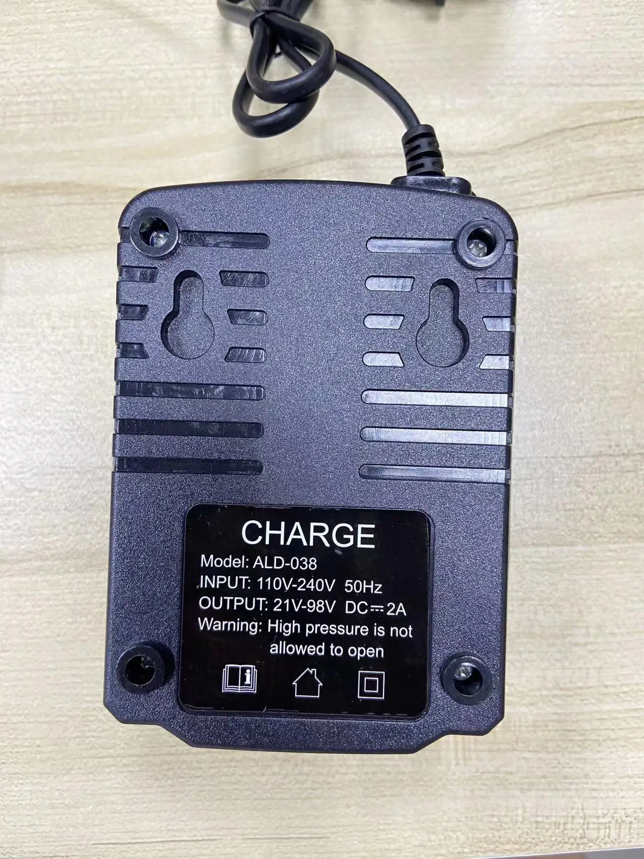 Battery Charger Charger Adapter Battery Charger Adapter Battery Charger Replacement For Makita Model 18V 21V Li-ion BL1415 BL1420 BL1815 BL1830 BL1840 BL1860 Electric Drill Grinder