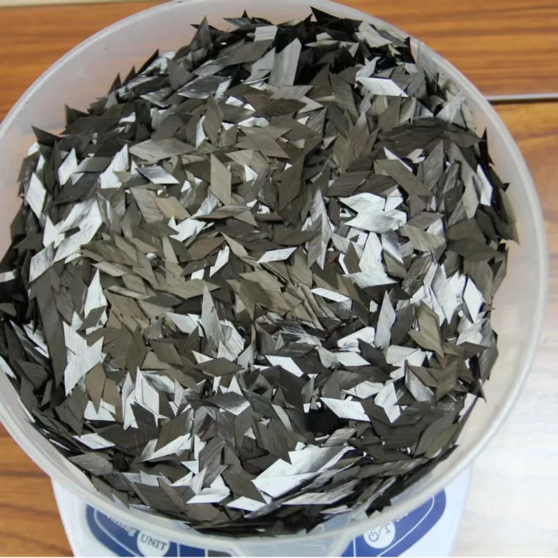 500g/1000g 플레이크 단조 카본 다이아몬드 모양 탄소 섬유 숏컷 15mm 사이즈 탄소 섬유 단조 그레인 원료