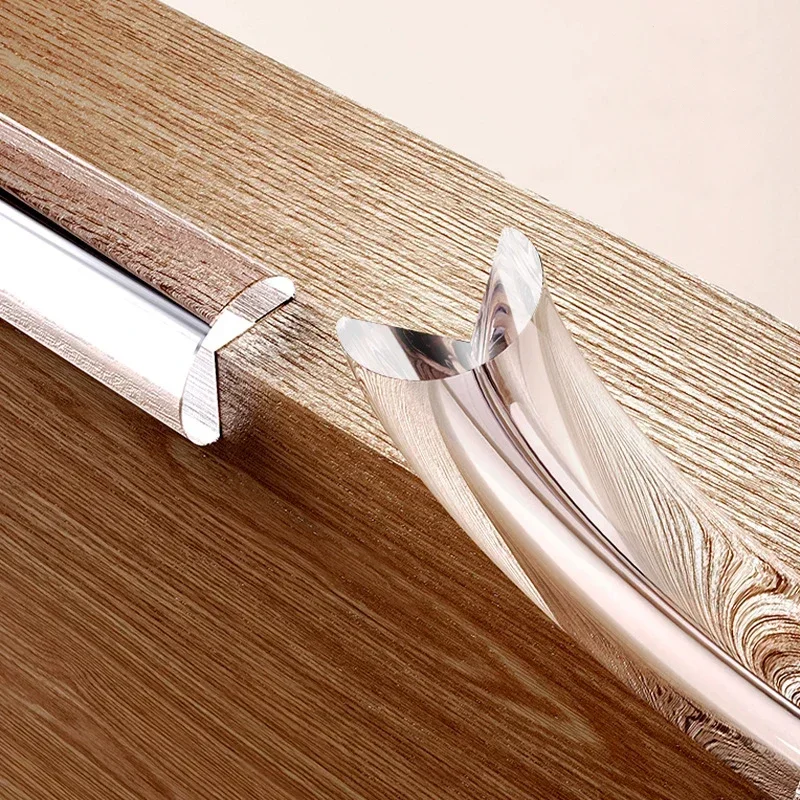 Рисунок 3 - Прозрачная защитная полоса из ПВХ