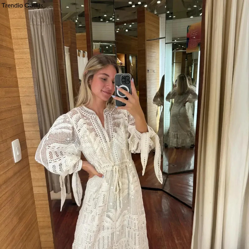 

Trendio Women's Casual Solid Color Lace Loose Long Sleeved Round Neck High Waisted Dress Banquet Holidays Beachwear Dresses