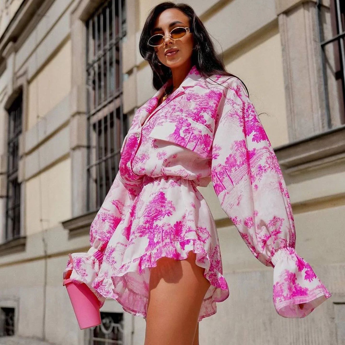 

2024 New lapel horn sleeve dopamine shorts set female Spice summer fashion trend waist suit women's advanced sense of summer