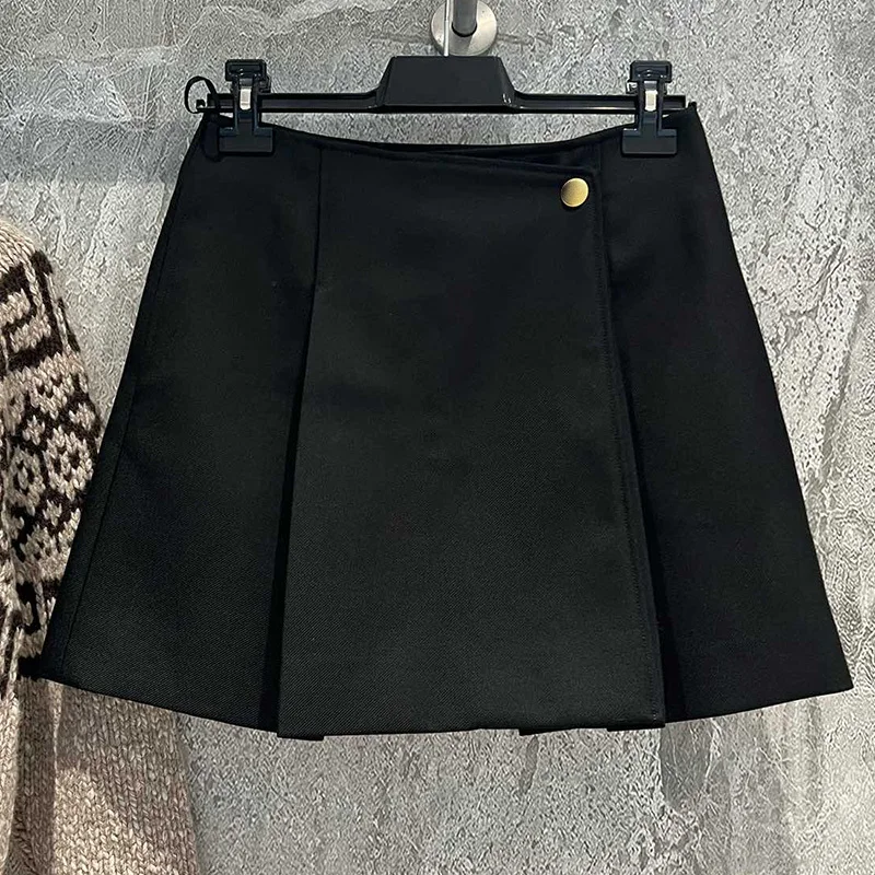 

Women High Quality Wool Mini Skirt Designer High Waist Gold Buckle One Piece Pleated Skirt Temperament Black A-Line Mini Skirts