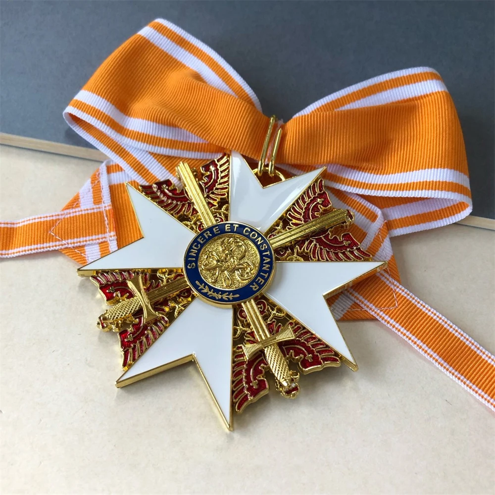 

A Replica of the German Emblem With Three-layer Structure of the Prussian Grand Cross Red Eagle Medal Commemorative Badges