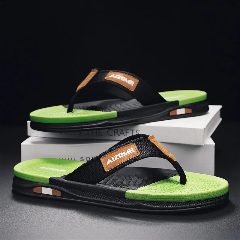 Men Slippers New Summer Non-slip Beach Men Sandals Fashion Trendy Colorful Casual Slides Shoes Outdoor Breathable Flip Flops