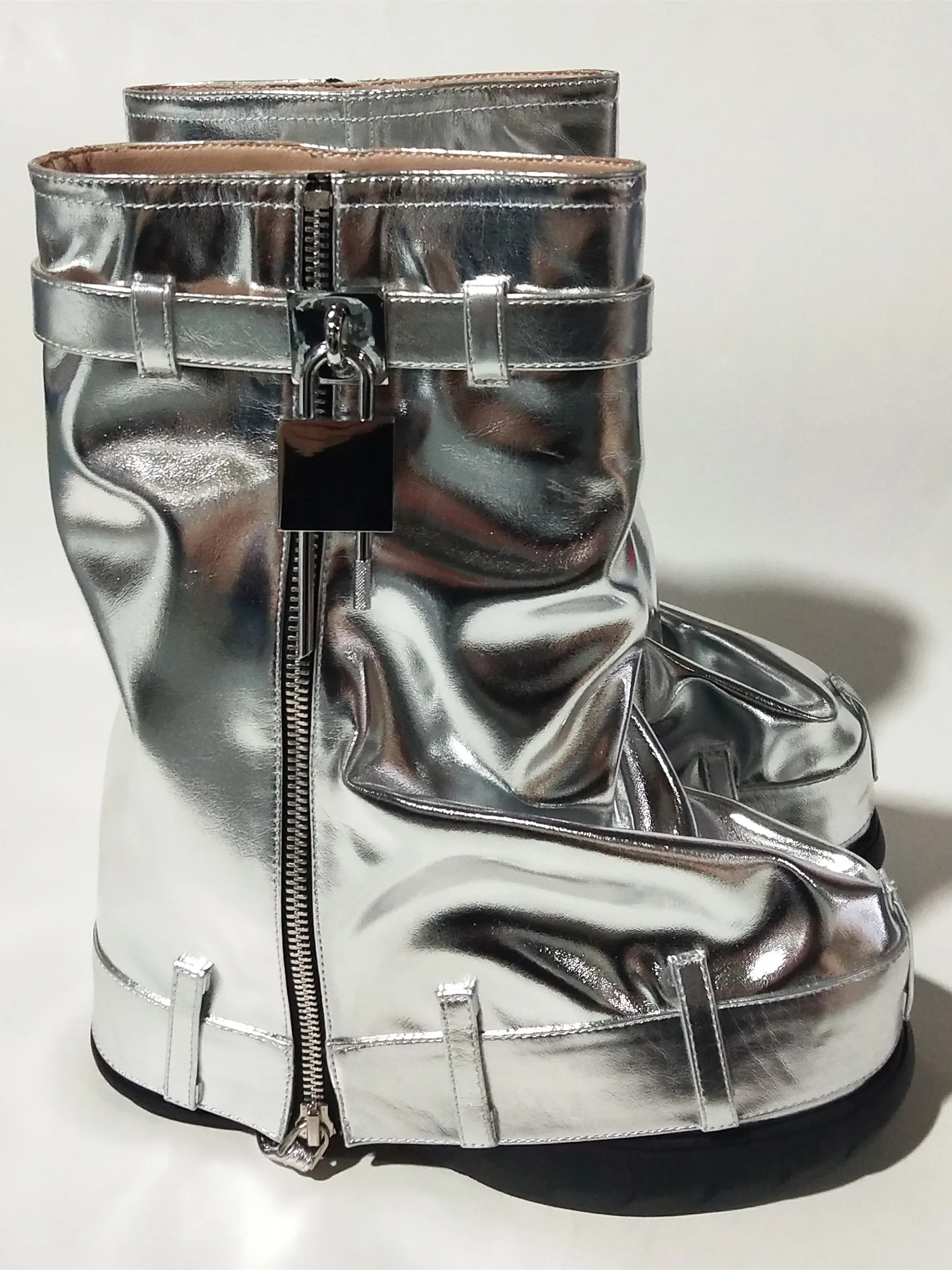 Stivali Da Motociclista Con Chiusura A Squalo In Vera Pelle Di Design Di Marca Di Lusso Stivali Con Tacco A Zeppa Altezza Della Piattaforma Con Cernie