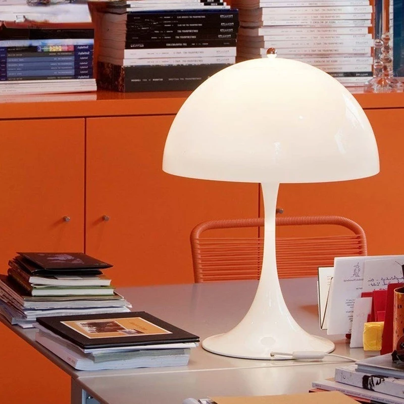 

Creative Mushroom Table Lamp Bedroom Bedside Lamp Modern Minimalist Home Decor Desk Lamp Office Study Reading Lighting Fixtures