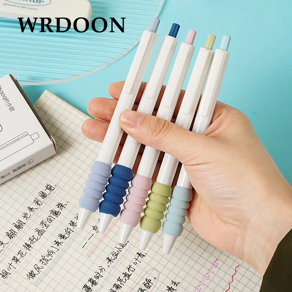 

5pcs Cute Ballpoint Pens Black Ink 0.5mm School Office Stationery Kawaii Neutral Pens for Business and Office Use