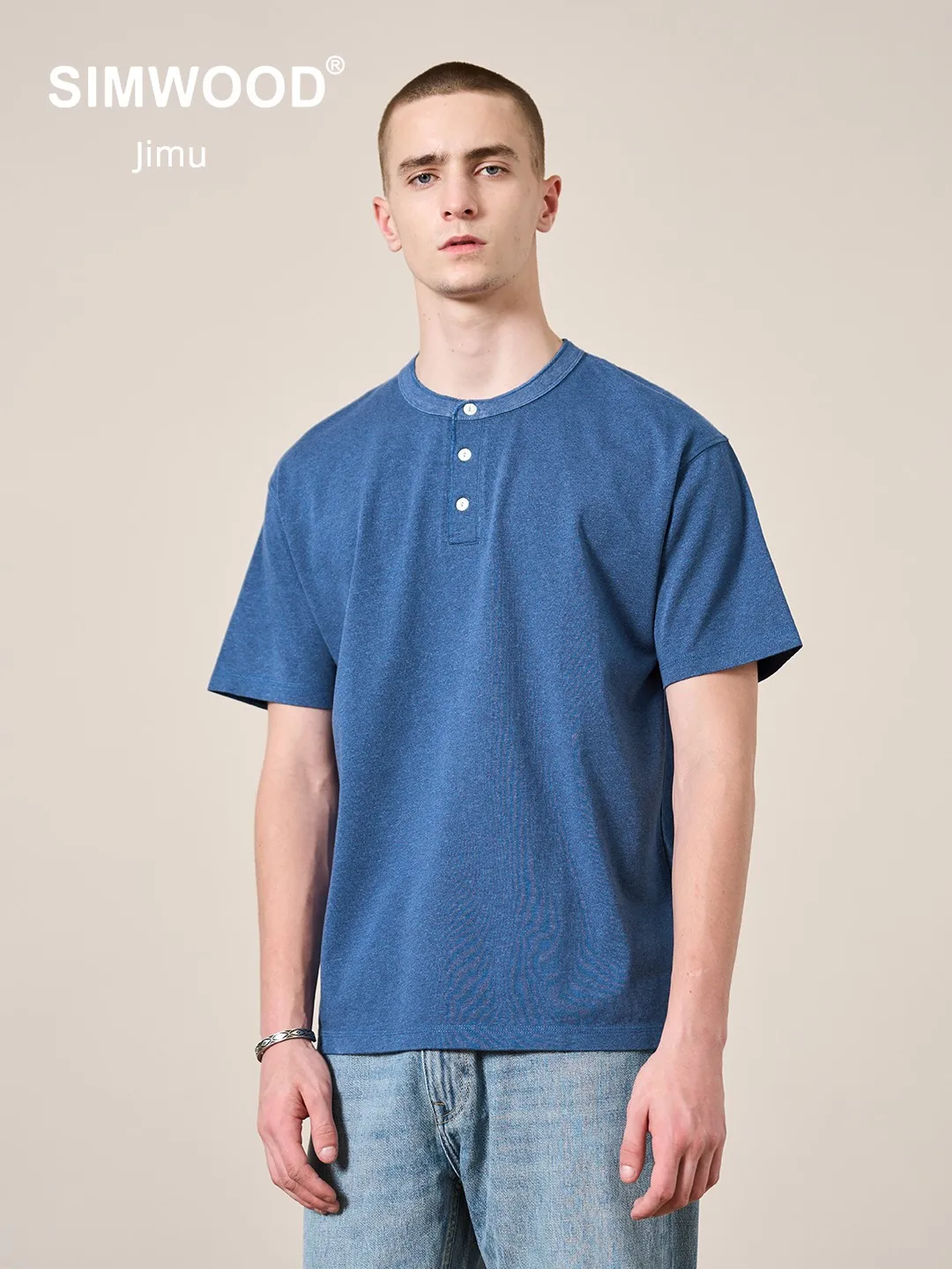 

Simwood Slightly Loose Fitting Men's Short Sleeved T-shirt