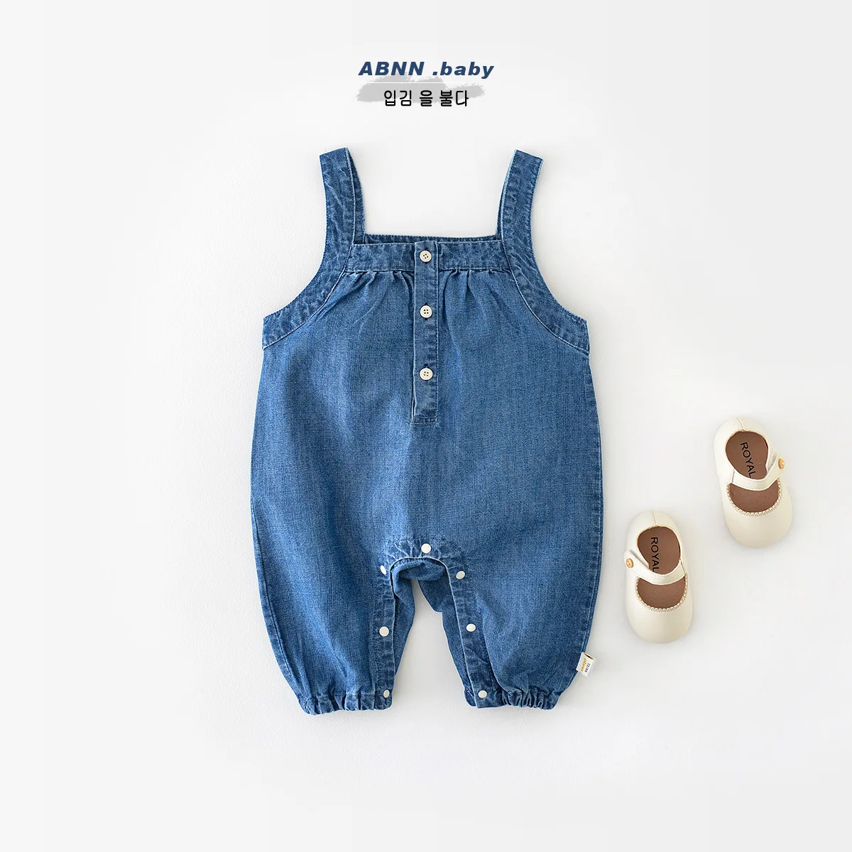 

Spring 2024 Ins Korean Baby Girls Suspender Pants Denim Strappy Solid Loose Cusual Infant Girls Pants Toddler Girls Outfits
