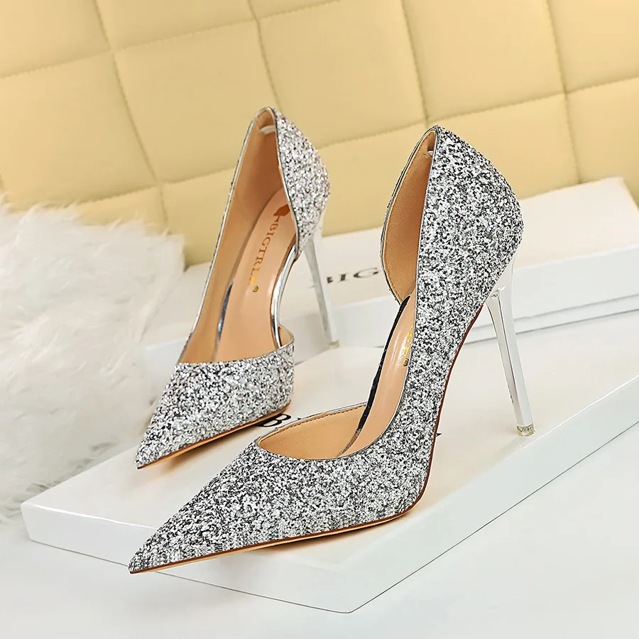 3165-2 Single Shoes (This Model Is Sold out without Replenishment) 3