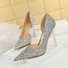 3165-2 Single Shoes (This Model Is Sold out without Replenishment) 3
