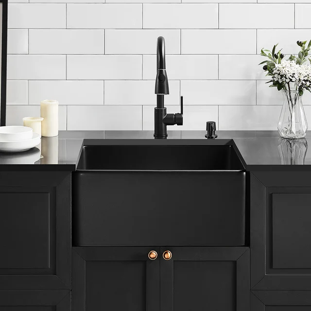 24 นิ้วโมเดิร์นสีดําอ่างล้างจานเซรามิคห้องน้ําชามเดียว Fireclay Undermount Farmhouse อ่างล้างหน้าอ่างล้างหน้า 1