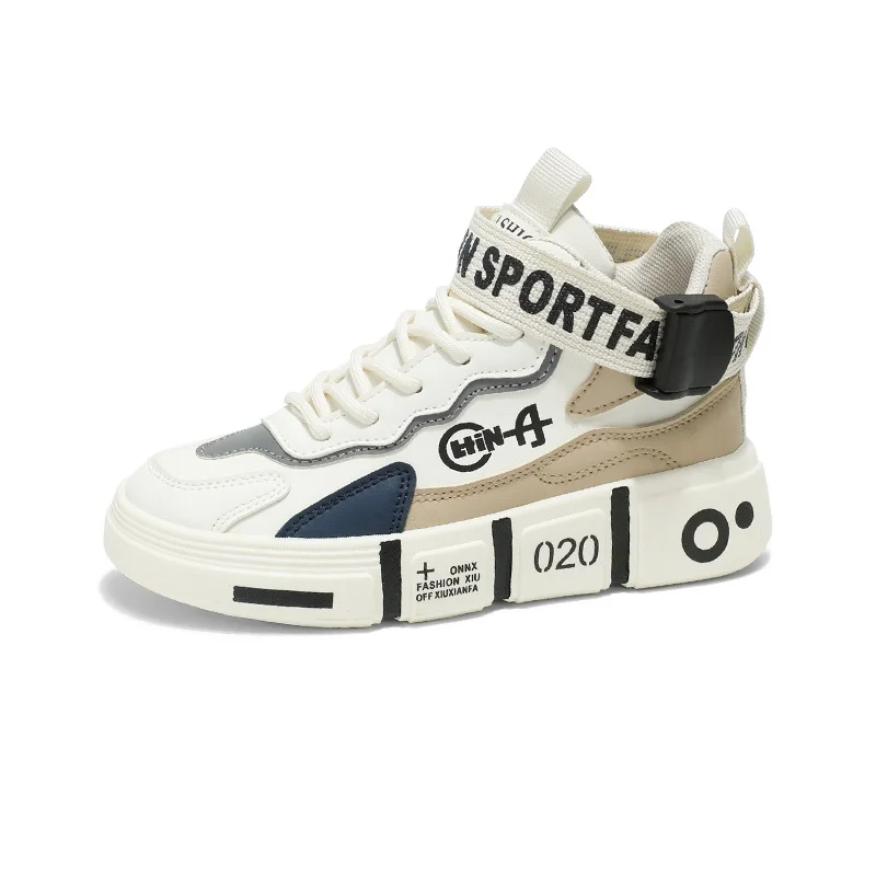 حذاء رياضي جلد فاخر للأولاد