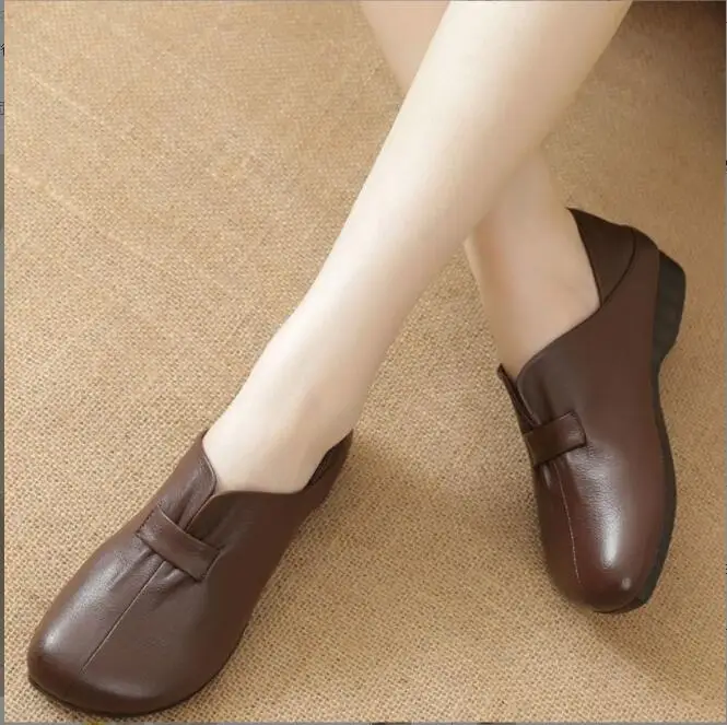 

New Women Loafers Spring Pu Leather Comfort soft-soled round-toe flat shoes Shoes Slip-On Spring Fashion Female Footwear Large