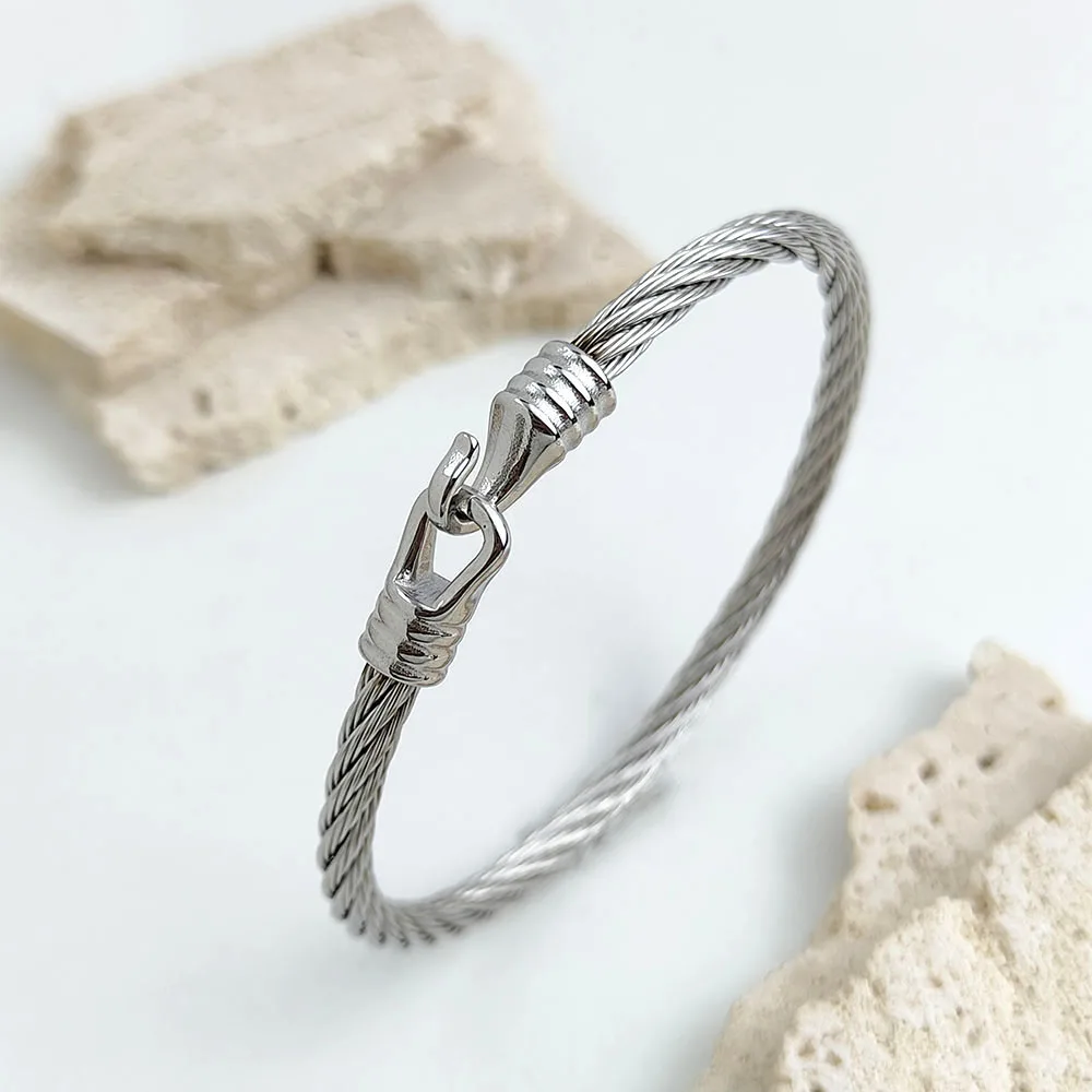 Creative wire rope and hook-shaped stainless steel 18K women's bracelet, light luxury and versatile wear 2