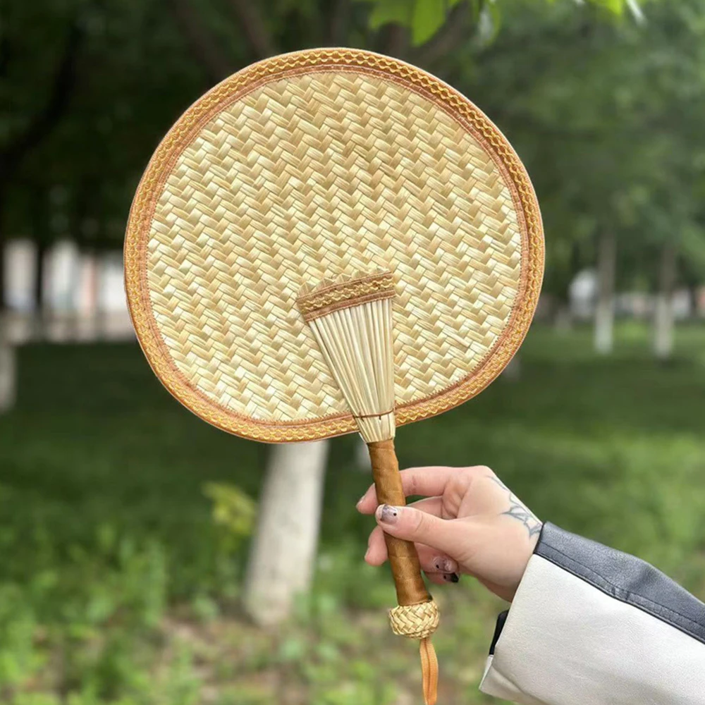 Eco-Friendly Heart-Shaped Straw Fan for Sustainable Living Enthusiasts and Cultural Gift Lovers