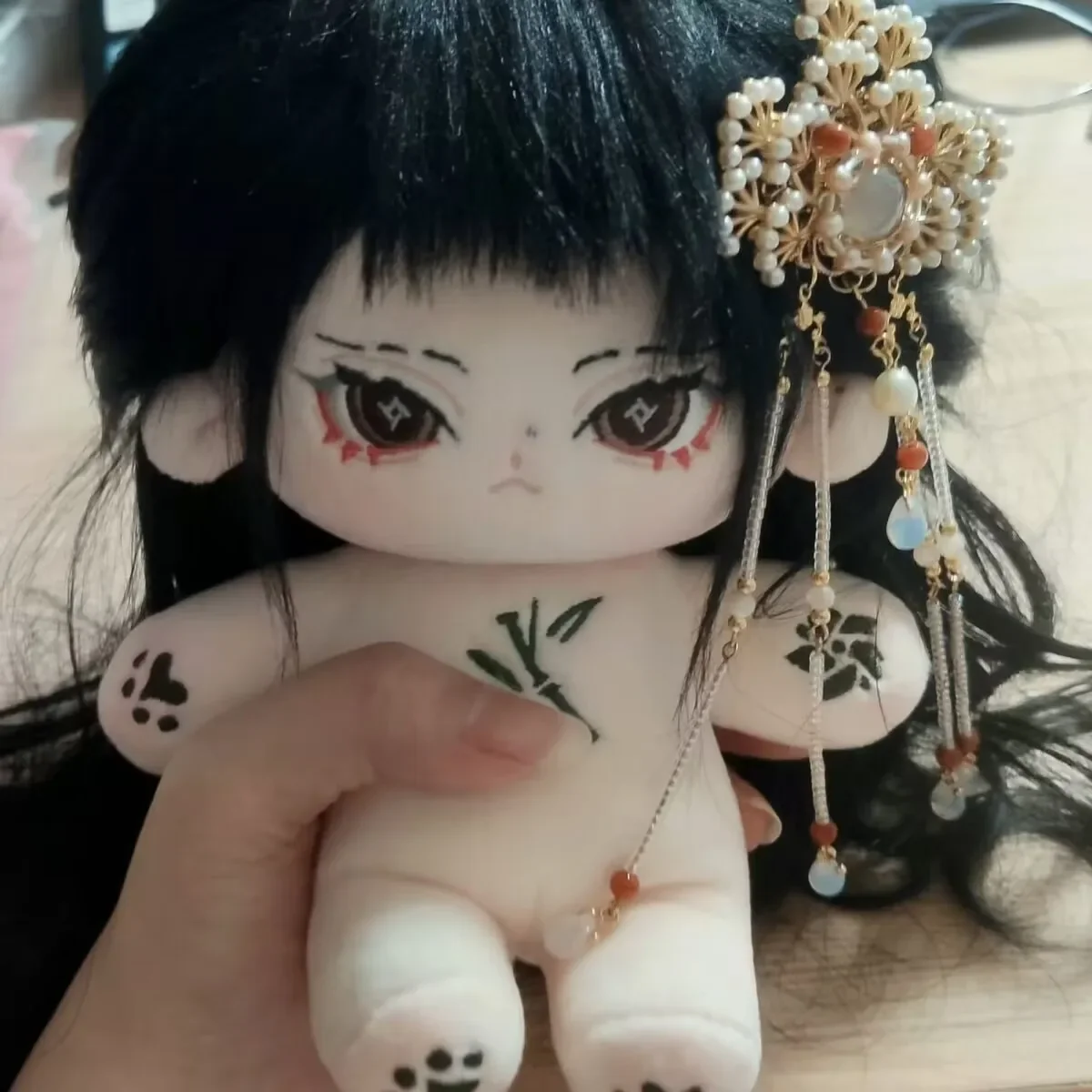 

Новое искусственное Аниме Косплей Статуэтка аниме Qi Shiyi, плюшевое хлопковое тело для косплея, одежда 20 см, плюшевая подушка, подарок на Рождество