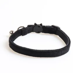 Premium Velvet Cat Collar with Bow Tie and Safety Bell - 1.0x28cm (Black)