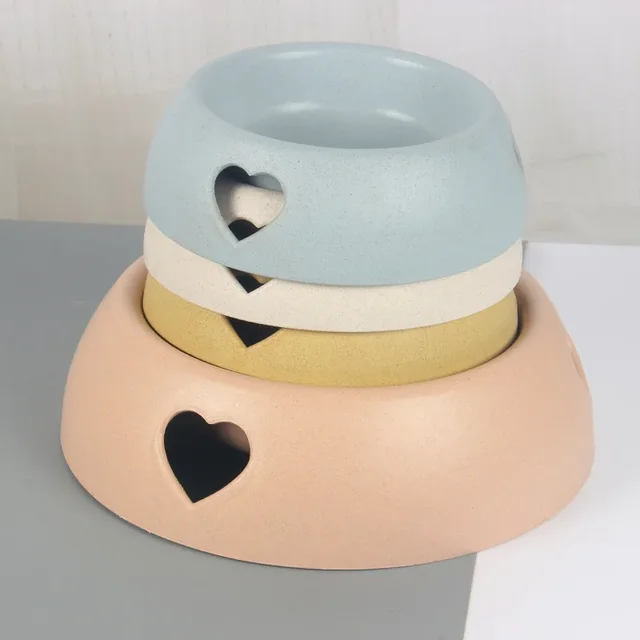 Supplies Dog Bowls and Rice Bowls Plastic Heart-shaped  Bowls Pet Bowls and Cat Food Bowls Wholesale 4